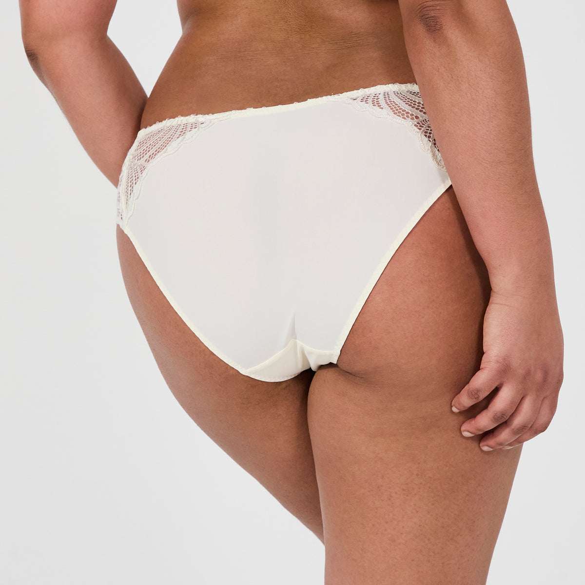 Lot de trois slips ivoire Pampelune