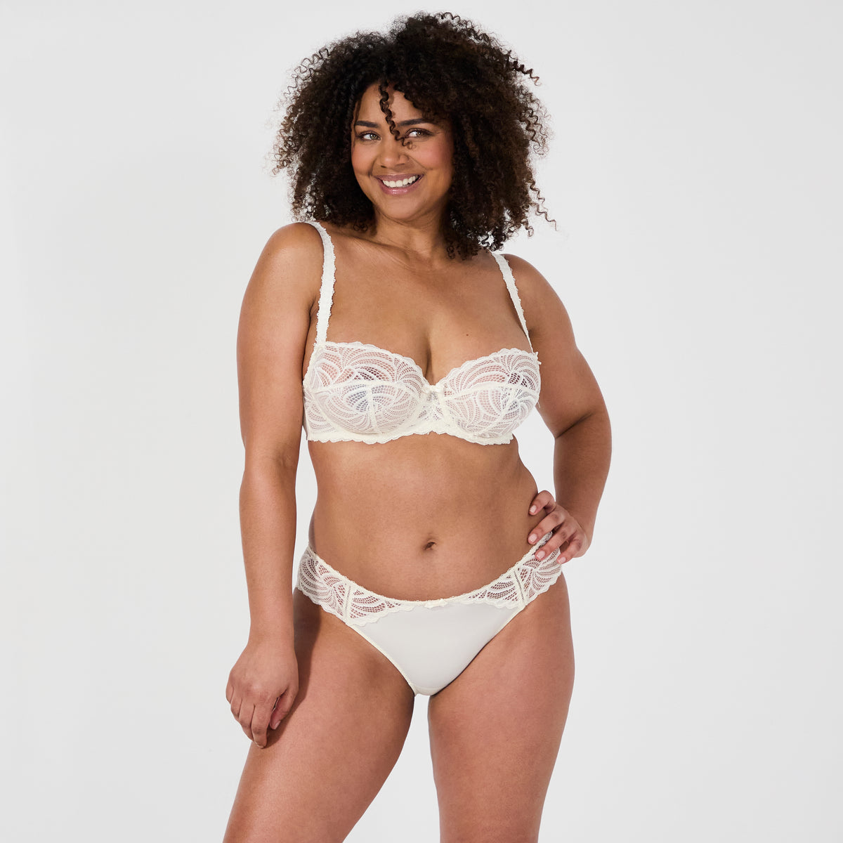 Lot de trois slips ivoire Pampelune