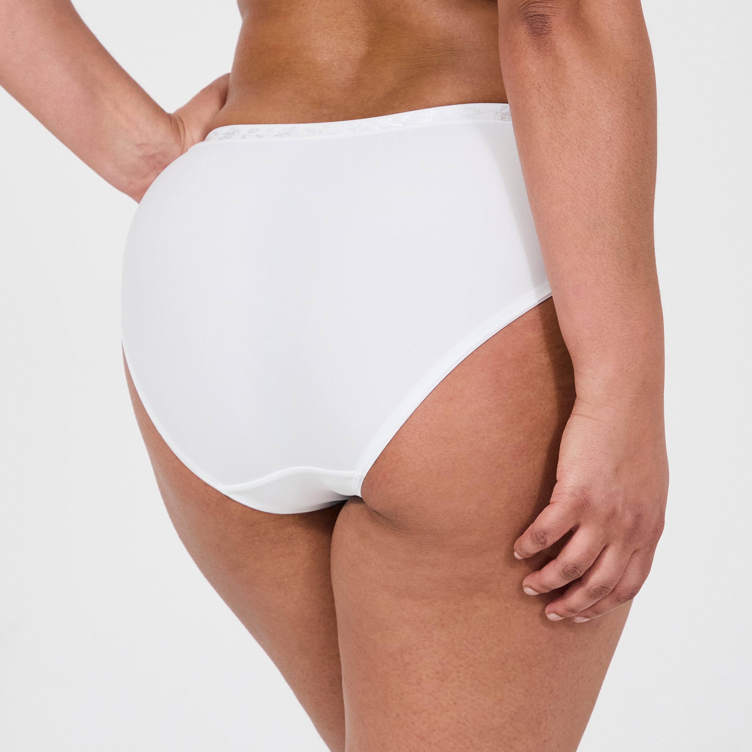 Culotte ventre plat blanc Just micro