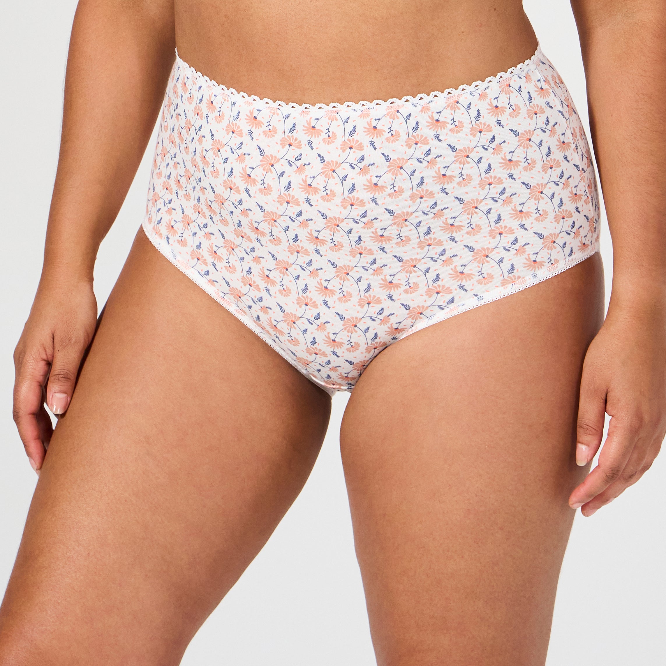 Best cotton white high-waisted panties