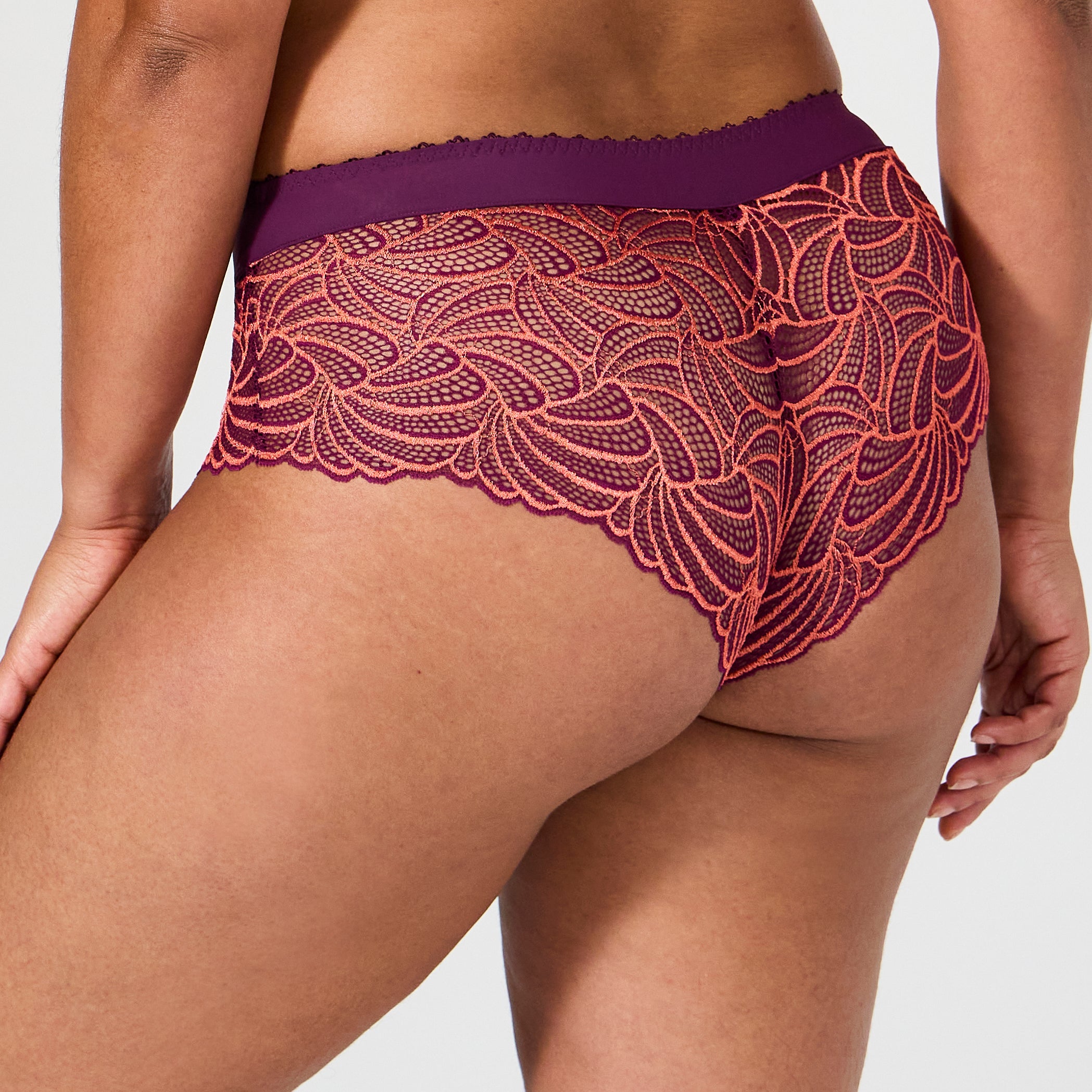 Black Pamplona shorty