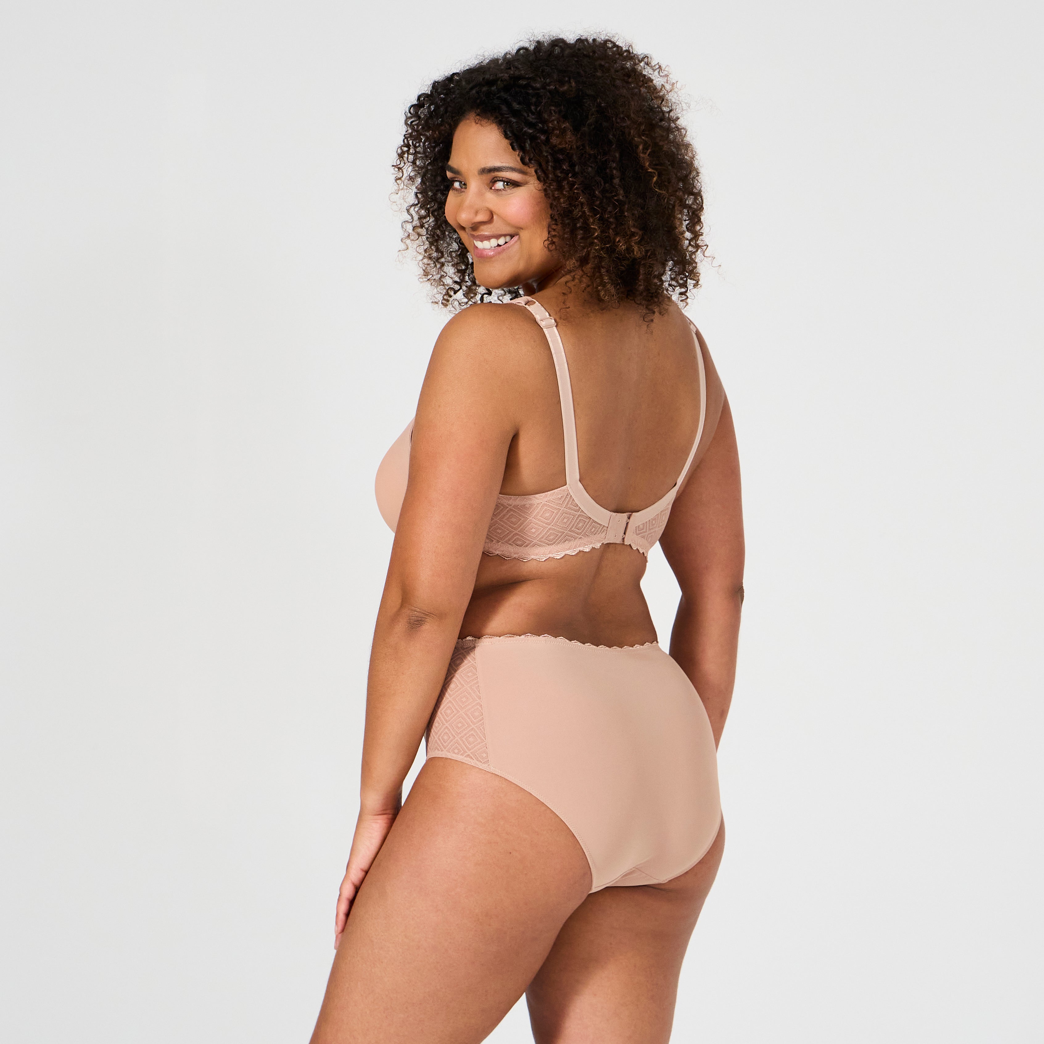 Soutien-gorge moulé beige noisette Just Glam