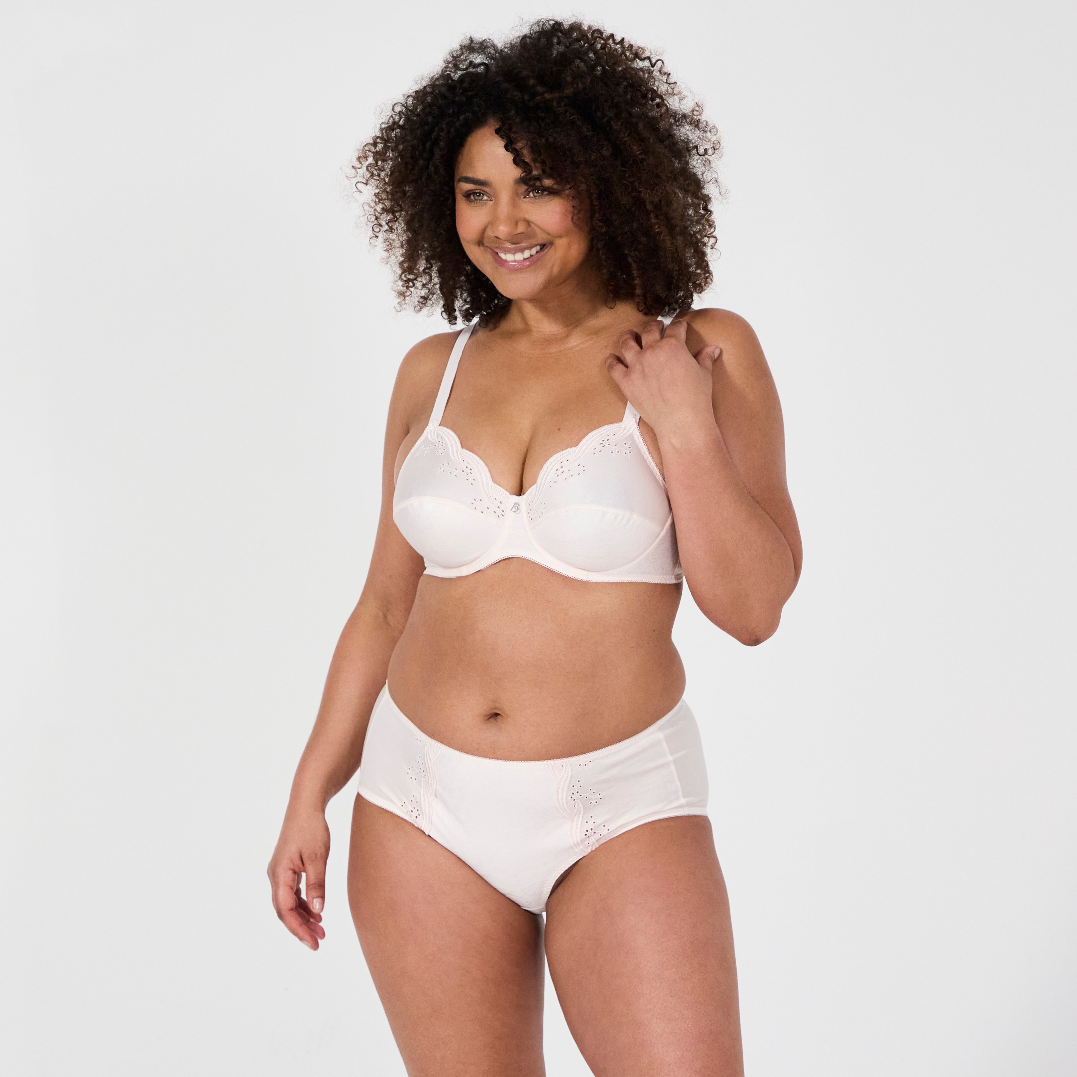 Emily powder pink underwired bra