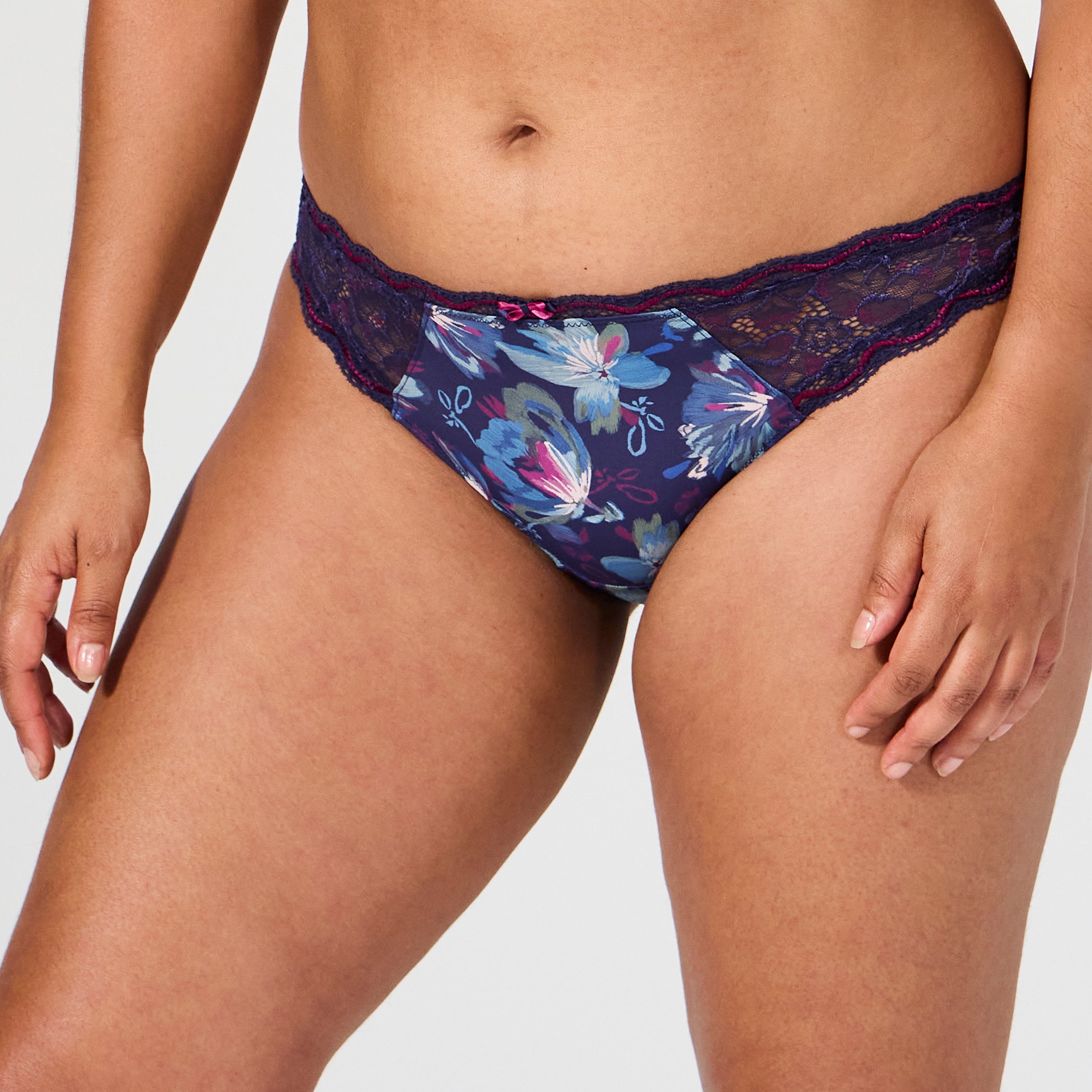 Powder pink panties Luccia must