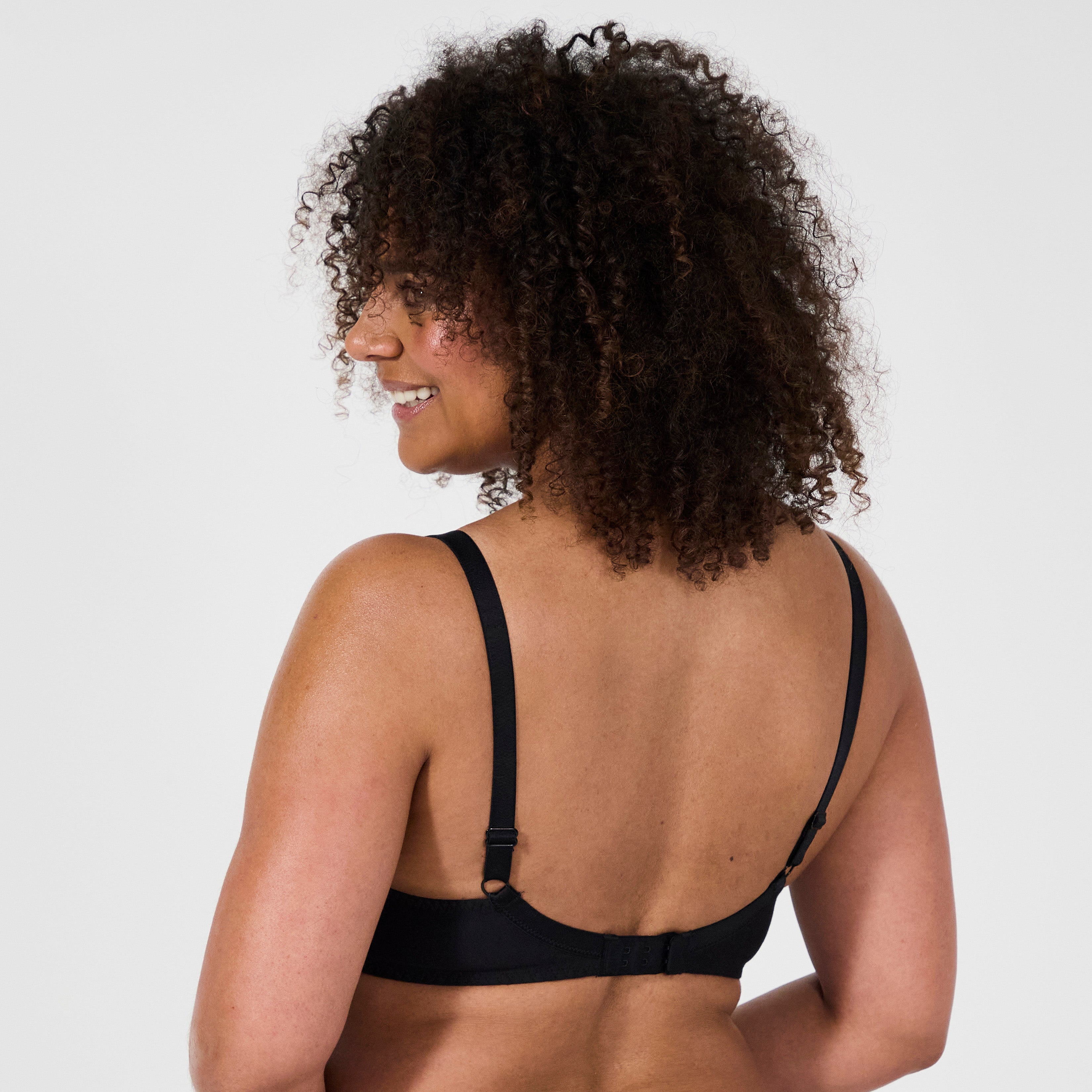Soutien-gorge emboîtant noir Just ideal