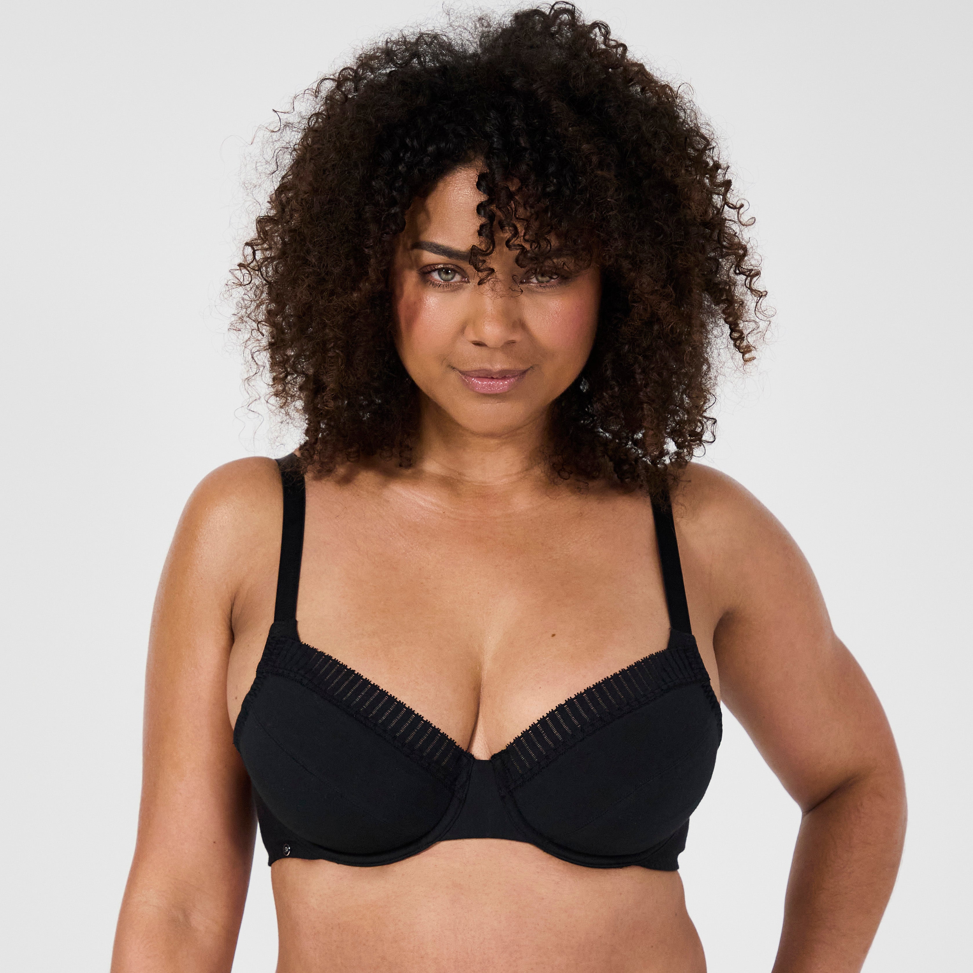 Soutien-gorge emboîtant noir Just ideal