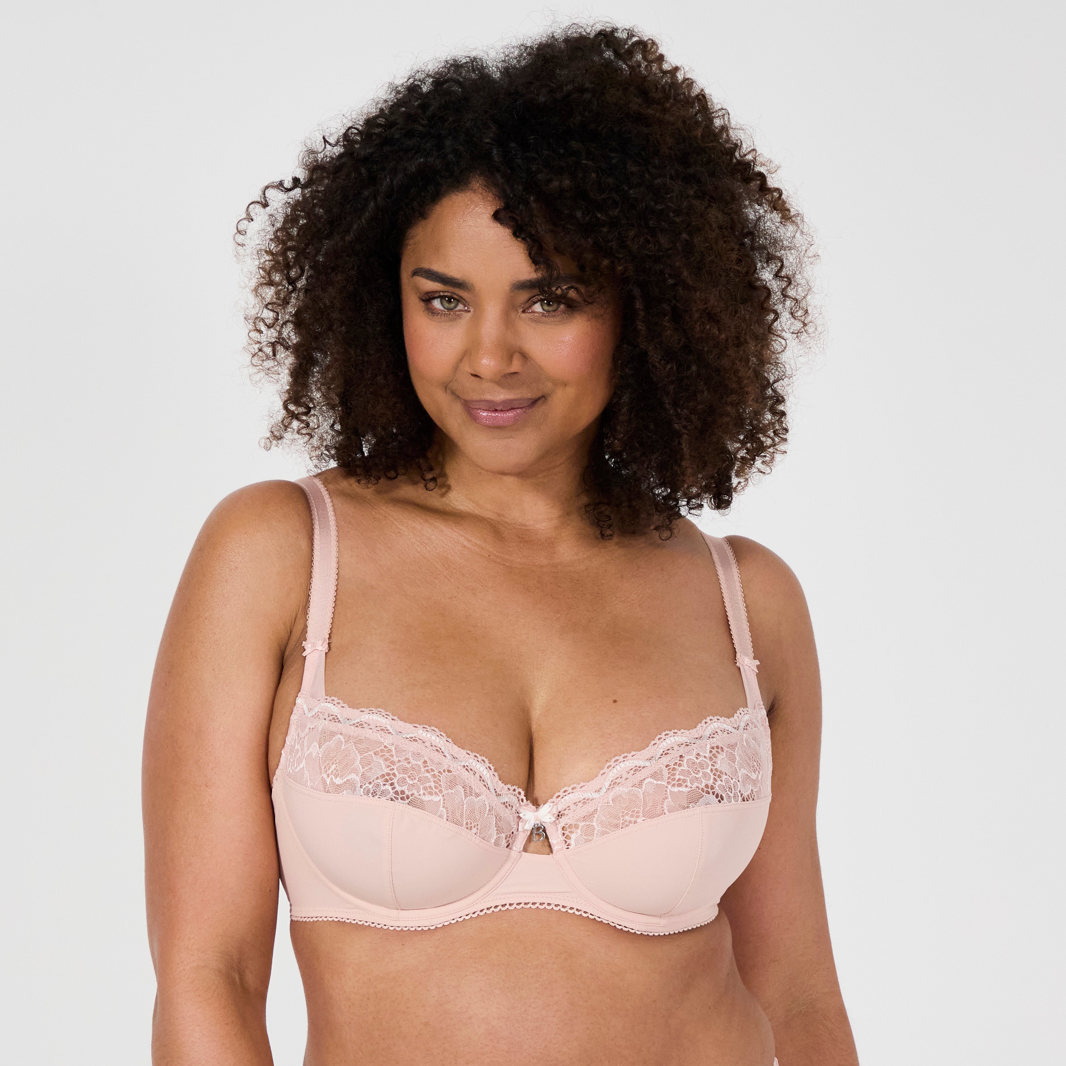 Soutien-gorge emboîtant rose poudré Luccia must